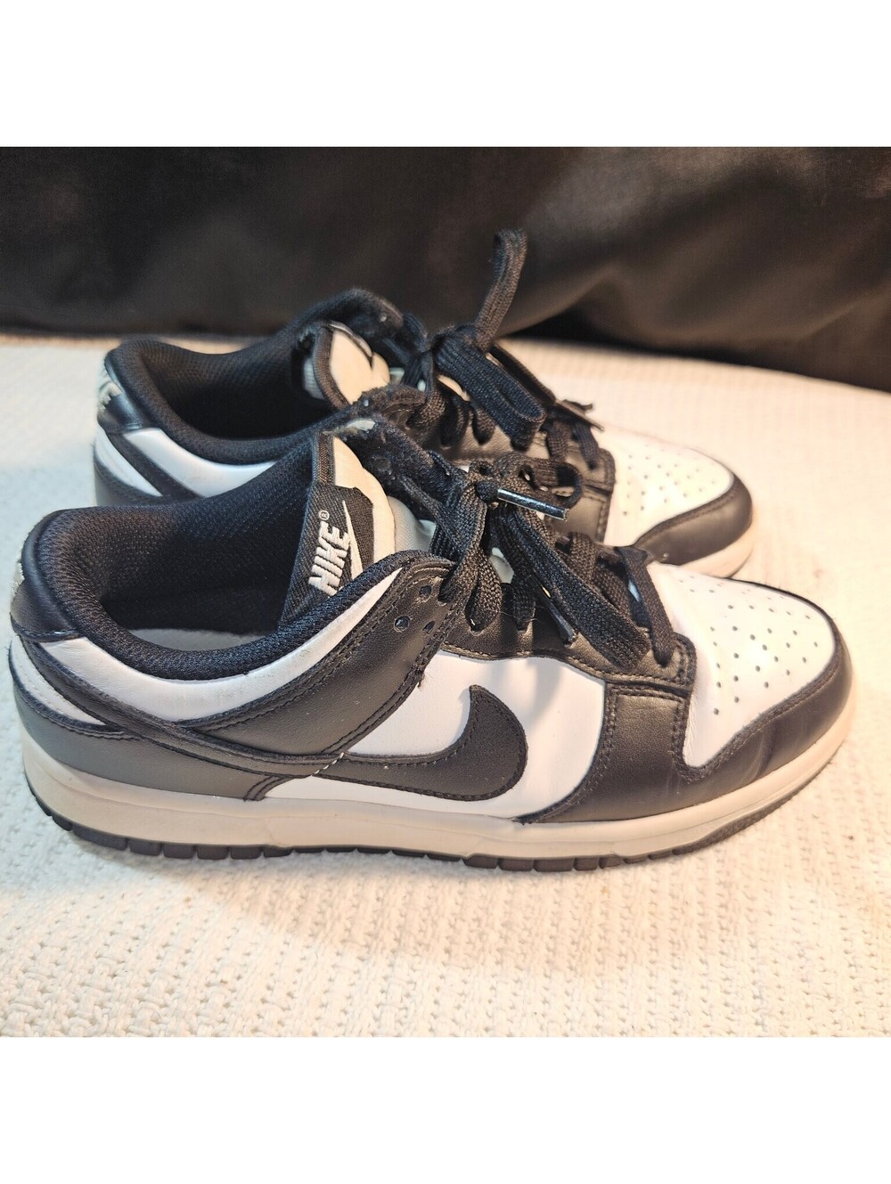 Nike Athletic Shoes Women's Black White US 6.5 Dunk Low Leather